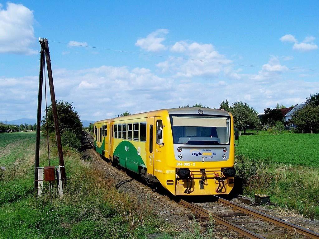 současně umožňuje řízení provozu v dané oblasti.