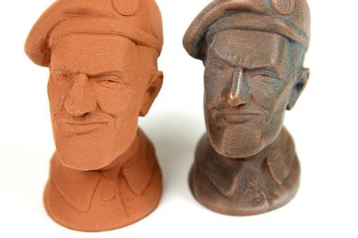 Jedním ze současných trendů vývoje zmíněných materiálů je přidávání krátkých vláken vysoce pevnostních materiálů za účelem zlepšení mechanických vlastností konečných součástí.
