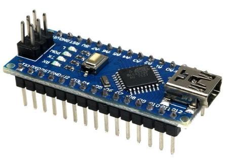 1.3.2 Arduino Nano Arduino Nano se od Arduina Mini, co se týče výbavy, moc neliší. Hlavním rozdílem je fakt, že se na této desce nachází USB port a převodník, díky čemuž je tato deska o něco větší.