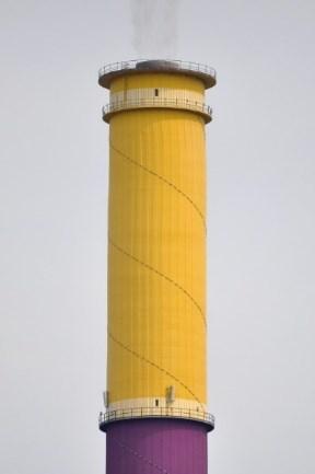 S klesajícím a stoupajícím výkonem elektrárny se také měnila velikost mraku.