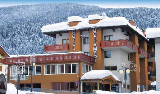 Skirama Dolomiti 3 ne HOTEL S ALPEN 1 DÍTĚ C 101 4 ne HOTEL BOTTAMEDI 1 DÍTĚ C 101 500 m poloha: Andalo, centrum - 300 m, skiareál Paganella - 500 m, skibus - 50 m vybavenost a služby: recepce /