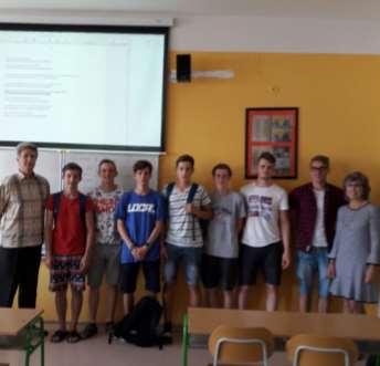 Studenti diskutovali, dotazovali se, argumentovali a velmi aktivně se zapojovali do živé