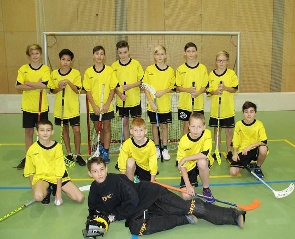 Listopad Akce Prosinec Florbal mladší žáci Umístili se na 7. místě. Hledáme nejlepšího mladého chemika Školní kolo: 1. Petr Štěrba 9.B 2. Denisa Špačková 9.B 3. Lenka Hurychová 9.