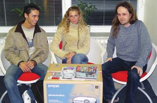 Domácí kino jaro 2005 vyjde 24. března značí, že patřičný údaj výrobce ani distributor neuvádí, takže se jej nepodařilo zjistit. Málo filmových DVD?