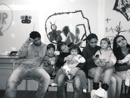 AZYLOVÝ DÙM PRO RODINY S DÌTMI V roce 2011 jsme poskytli naše služby spojené s azylovým bydlením celkem 90 klientùm a jejich 108 dìtem.
