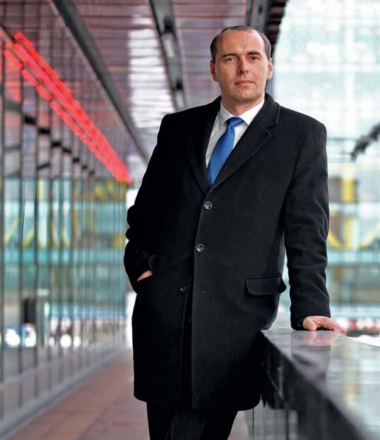 46 Euro 43 24. října 2011 report kauza korupce na SFŽP Odborový boss Michálek Bývalý šéf SFŽP Libor Michálek založil ve fondu odbory.