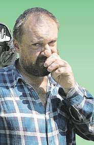 a zemědělec Milan Čurda ze Stružince na Semilsku. Vdubnu 2005 policie zastavila kličkující automobil Lada.