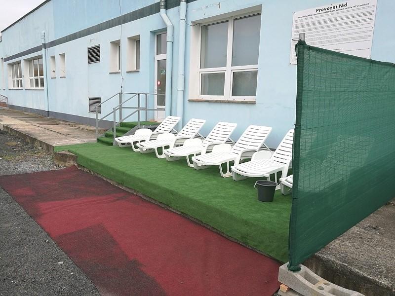Aktuality Tři okružní křižovatky ozdobí na jaře nová zeleň Hned tři kruhové objezdy - u Besedy, u Preolu a u dálnice - byly osázeny novou zelení. Poprvé rozkvete na jaře.