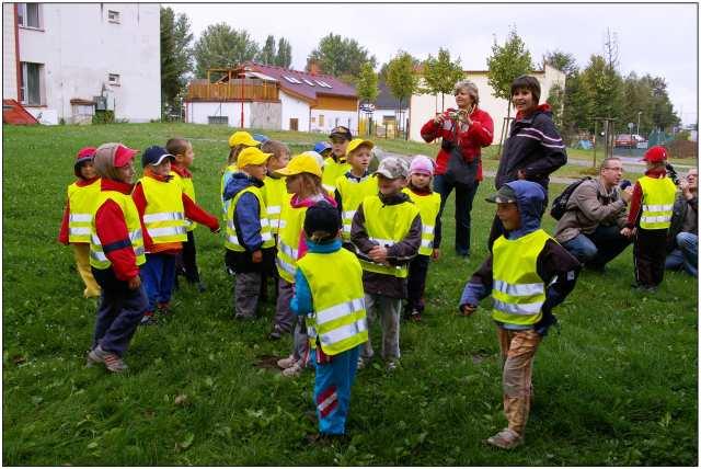 Malíka za spolupráce dalších partnerů ČČK, DDM, Sportovišť města a Městské policie. Akce proběhla za finanční podpory města, VZP a Pardubického kraje. Co je Běh naděje?