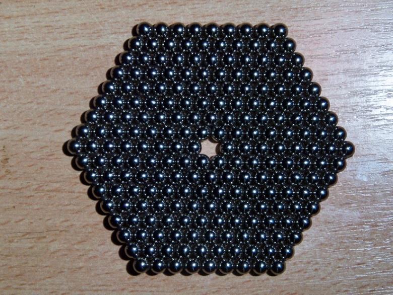 Obrázek 64: NeoCube sestavená do