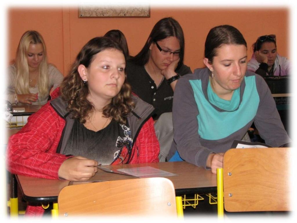 Soutěž a podnikej! Kateřina Zýková a Daniela Zemanová, naše studentky třetího ročníku ekonomického lycea, se letos v rámci předmětu Praxe z ekonomiky zúčastnily studentského klání Soutěž a podnikej.