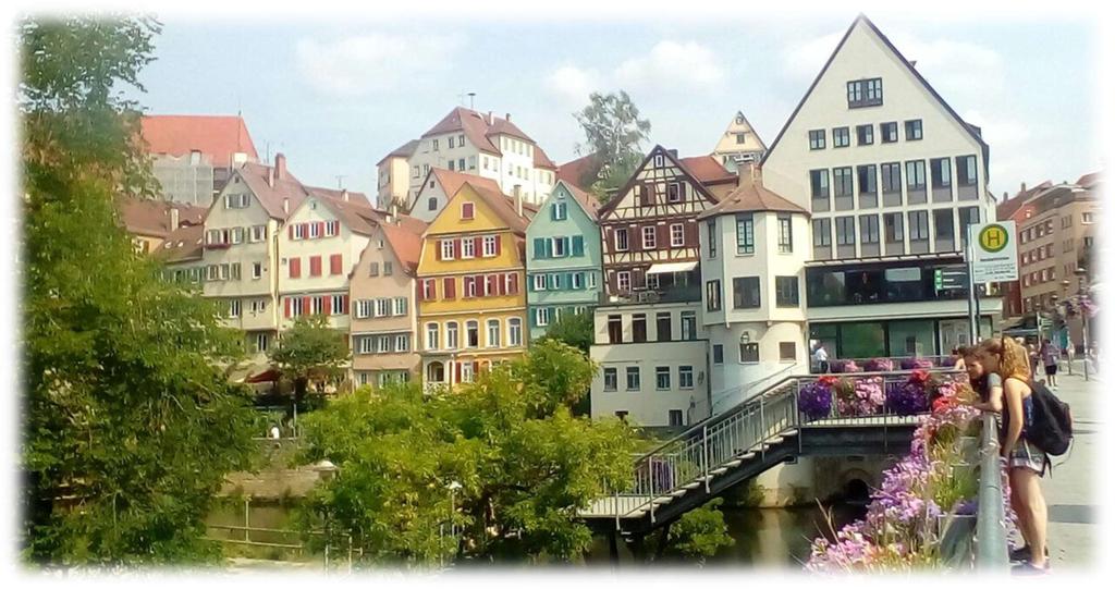 pražilo. Myslím si, že Tübingen se pro mě nyní stal jedním z nejoblíbenějších měst. Pevně doufám, že se tam budu moci ještě někdy podívat nebo možná i studovat.