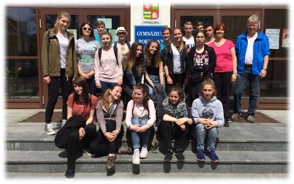 Za hostitele: Anna Hrabýová, Barbora Neckářová, Hana