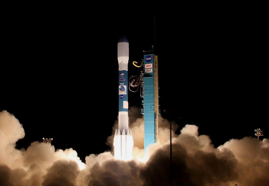 Družice Suomi NPP (National Polar-orbiting Partnership) Prototyp americké meteorologické polární družice nové generace, společný