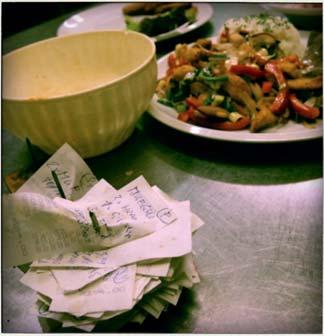 24 Euro 27 28 4. července 2011 report restaurace Šmudlové a loupežníci Neseriózní hospodští hřeší na to, že ubývá kontrolorů a jejich návštěv.