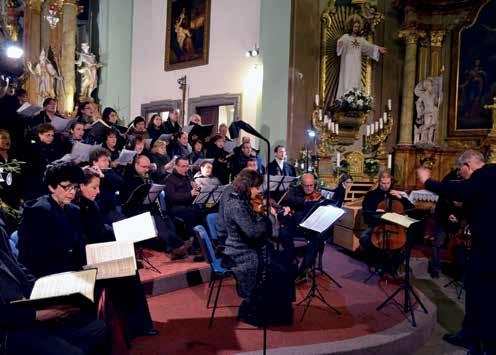 téma / Advent a Vánoce I letos zazní v mníšeckém kostele Česká mše vánoční Koncertní provedení díla Jakuba Jana Ryby spolu s několika jeho pastorelami naváže na tradici, která začala před třemi lety