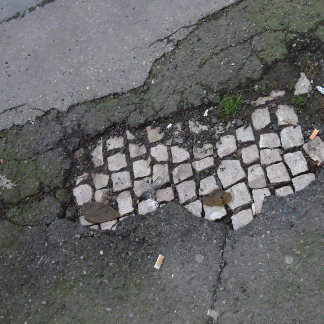 opotřebované,asflatové