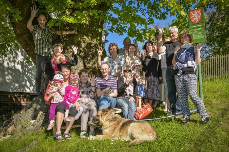 Občanům bylo navrhnuto, že se zde může vytvořit veřejné prostranství s lavičkami a zelení nebo komunitní zahrady, kde by si lidé z okolních domů mohli pěstovat své vlastní plodiny.