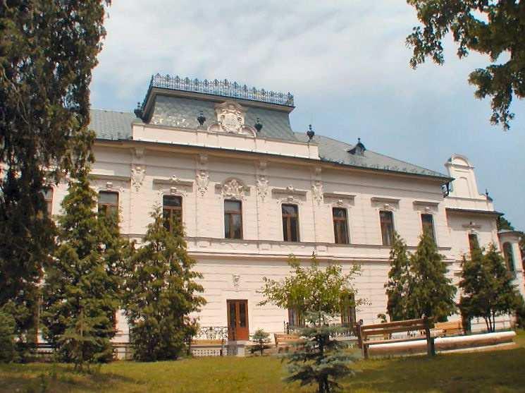 Obec Streda nad Bodrogom Pamiatkový objekt Bližšie určenie Kaštieľ a park park Hlavná ul.