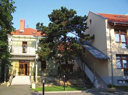 Hospic sv. Štěpána byl slavnostně otevřen 2. 2. 2001 jako nestátní zdravotnické zařízení zřizované občanským sdružením.