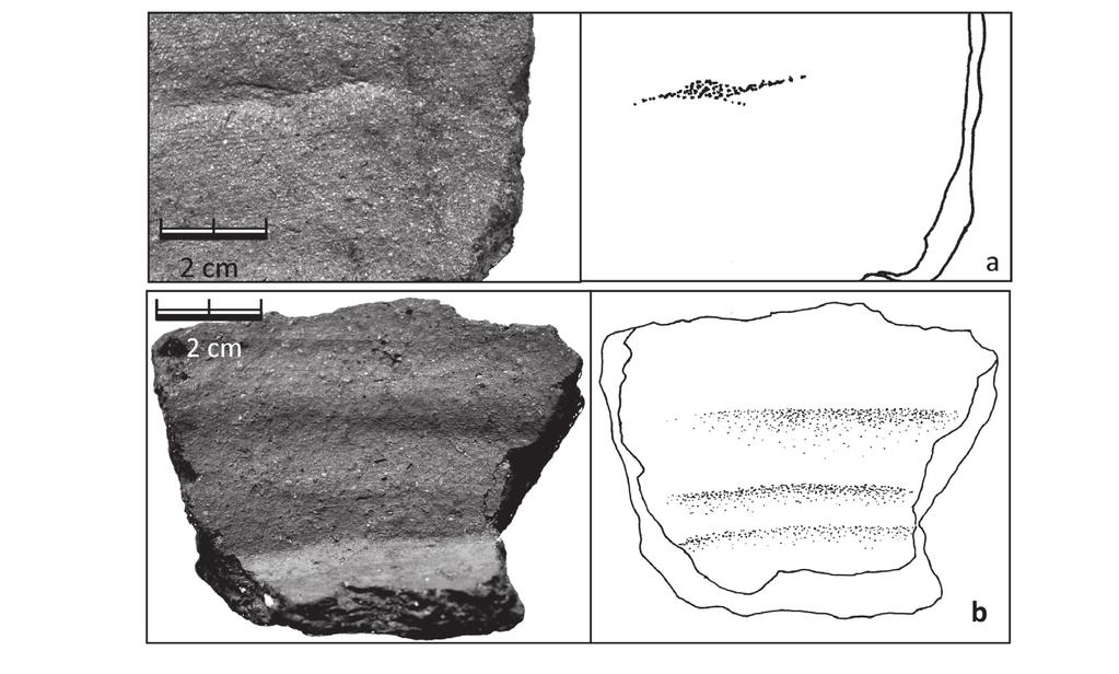 Obr. 11. Stopy po technice stáčení z válečků (archiv autorky): a) vakuoly, b) lineární deprese mezi válečky. Fig. 11. Traces of the coiling technique (archive of the author): a) vacuoles, b) linear depressions between individual clay rolls.