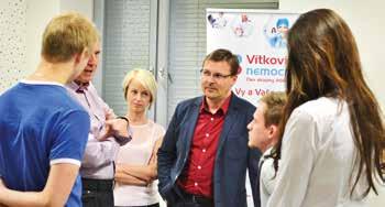 Odpolední prezentace a diskuze se zaměřily na získání mediků pro práci na odděleních nemocnice.