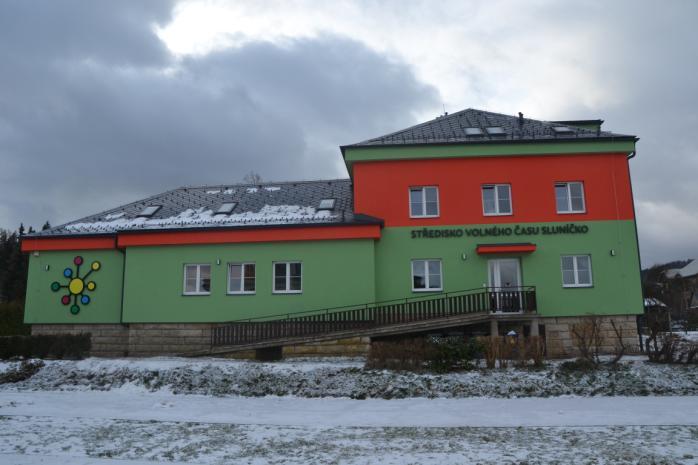 Lomnici nad Popelkou.