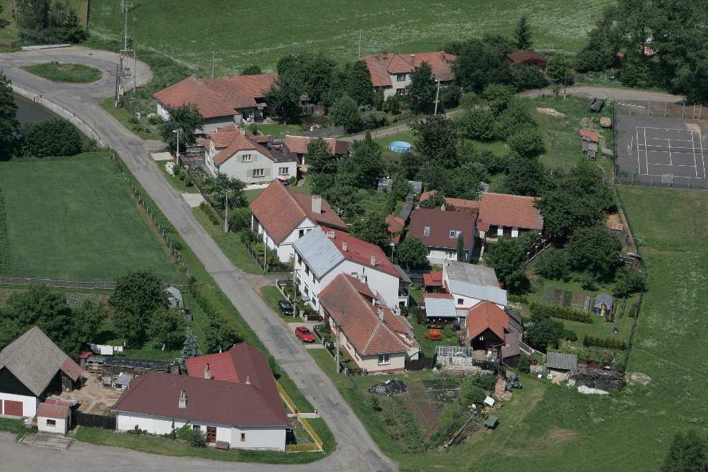 cz OBJEDNAVATEL OBEC RADENICE Radenice 32, 591 01 Žďár nad