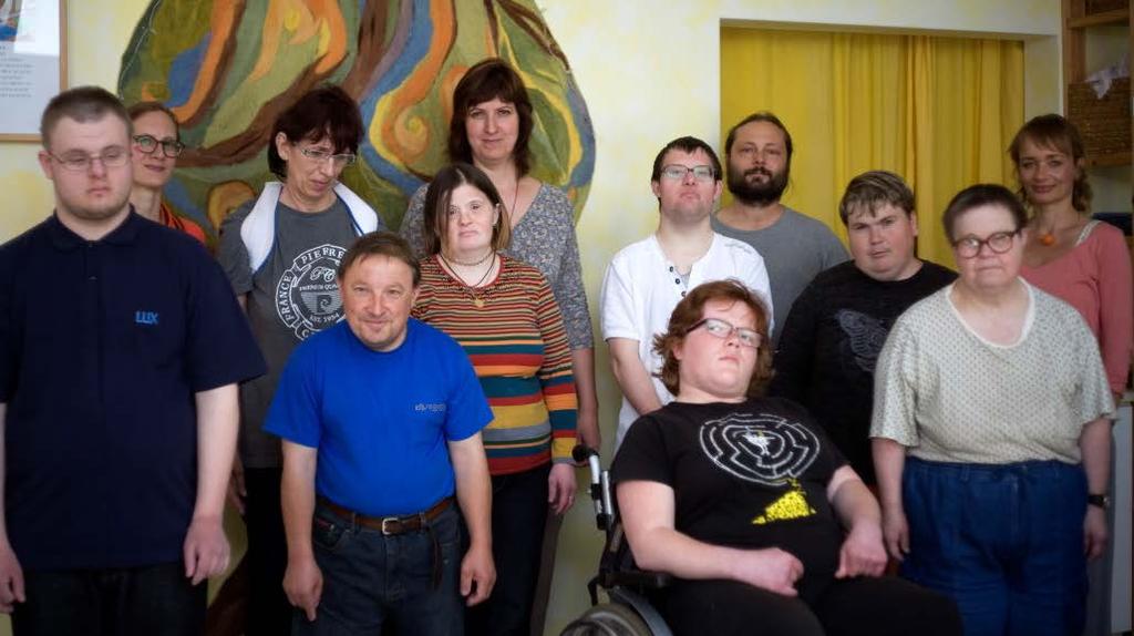 Slovo ředitele Je za námi další rok obecně prospěšné a smysluplné práce. Jako obvykle byl z jednoho úhlu pohledu naplněný překonáváním problémů/výzev a občas okořeněný mírnou dávkou stresu.