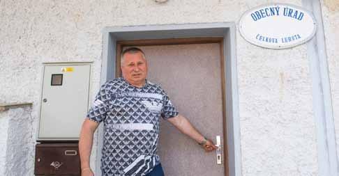 Siedma Zelená Modrá Turisti sa stretávajú najskôr u nás, v sobotu ráno spoločne absolvujeme turistiku Čelkovskú desiatku plus speleoturistiku spojenú s návštevou Kortmanky.
