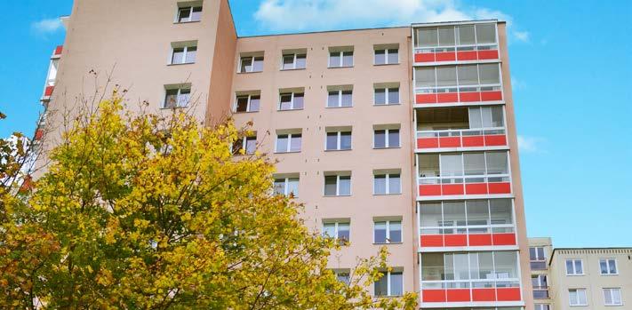 Odpojením od centrálního zásobování teplem a vybudování vlastní kotelny s tepelným čerpadlem získáte možnost topit podle potřeby vašeho domu.