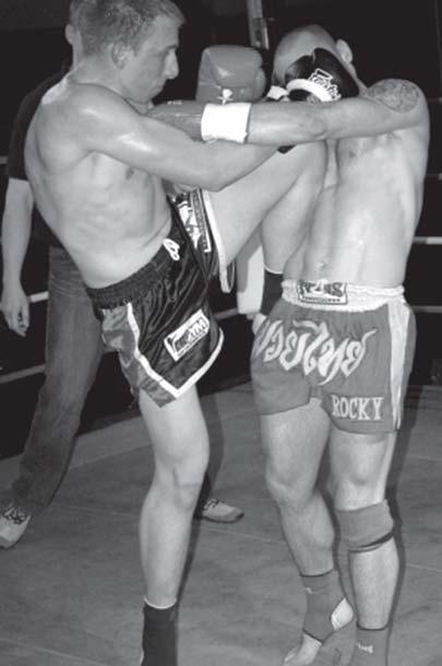 27 Profiliga Muay thai MMA Levoča Nadšenci bojových umení a kontaktných športov na Spiši si konečne prídu na svoje. Profiliga je seriál spoločensko športových podujatí ktoré sa po Bratislave, B.