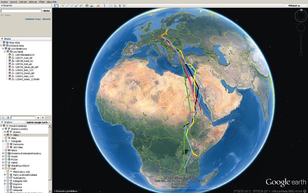 Tah přes Středomoří a severní Afriku. Ptáci téměř přímočarým tahem překonávají Středozemní moře do Egypta nebo někteří letí i východněji až do Saudské Arábie.