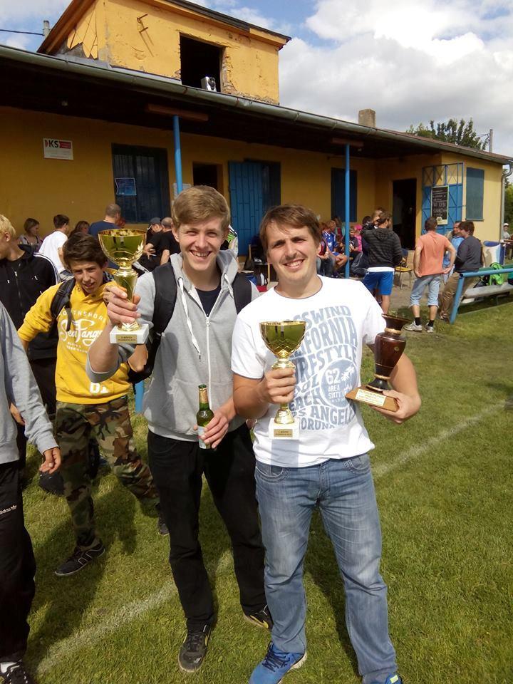 TJ PODBRADEC Dne 20.6. se hráči TJ Podbradec zúčastnili fotbalového turnaje v Podsedicích. První zápas TJ Podbradec sehrál s týmem Podsedice st. s výsledkem 1:5.
