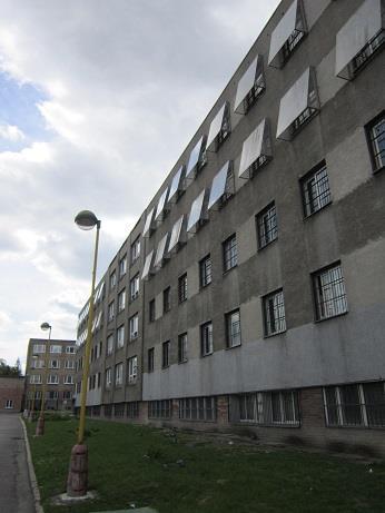 Okna musejí být konstruována tak, aby umožnila přístup čerstvého vzduchu. CPT ve své XI.