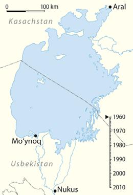 ARALSKÉ JEZERO Vysychající bezodtokové jezero přítoky Amudarja a