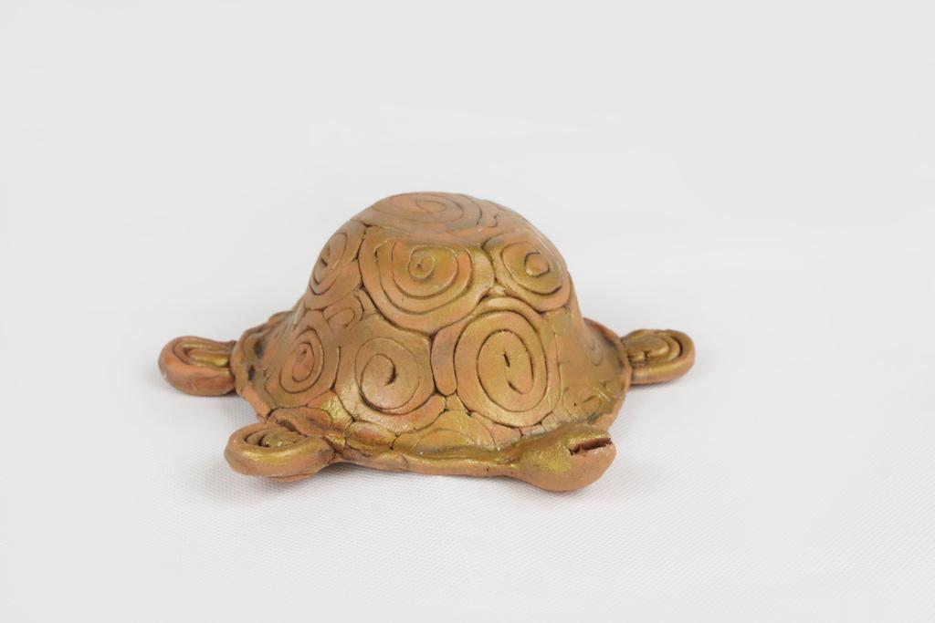 6cm Názov výrobku: Keramická korytnačka Použitý materiál: keramická
