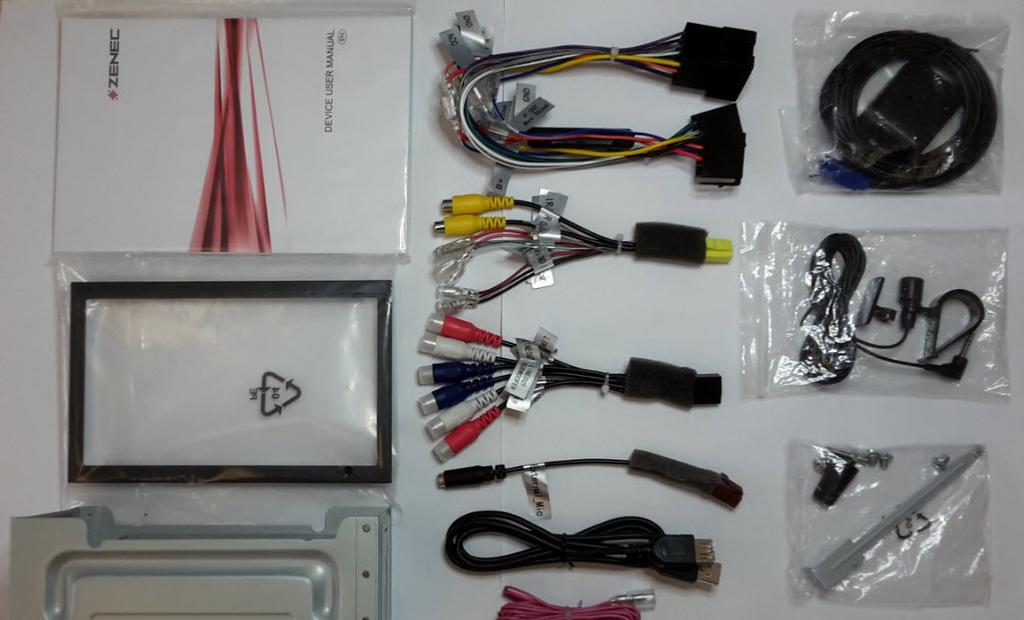 POZNÁMKY K INSTALACI PŘEHLED PŘÍSLUŠENSTVÍ UPOZORNĚNÍ Instalaci systému ZENEC musí provádět autorizovaný pracovník. K instalaci jsou zapotřebí konkrétní znalosti a nástroje.
