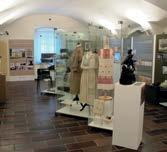 STŘEDOČESKÉ MUZEUM V ROZTOKÁCH U PRAHY Zámek 1 Roztoky u Prahy tel. 233 029 011, muzeum@muzeum roztoky.cz www.muzeum roztoky.cz otevřeno: st ne 10 18 h; knihovna muzea: st 8 12 a 12.30 16.