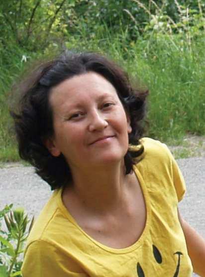 O katolickou církev a víru se sama aktivně příliš nezajímám, spíš jen to co se dozvím z médií a od přátel.