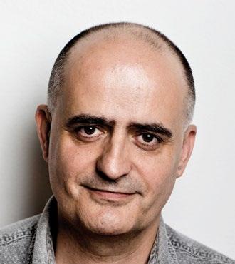 absolventi s jedničkou Naši absolventi si Albertov užili společně! Purkyňův, Hlavův a Fyziologický ústav ožil v sobotu 27. října setkáním členů klubu Alumni 1.