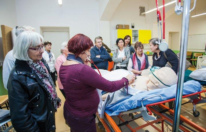 Ačkoli by se mohlo zdát, že účast nebyla tak hojná, všichni příchozí vytvořili přátelskou, milou a inspirativní atmosféru. fakulty za doby první republiky a PhDr.