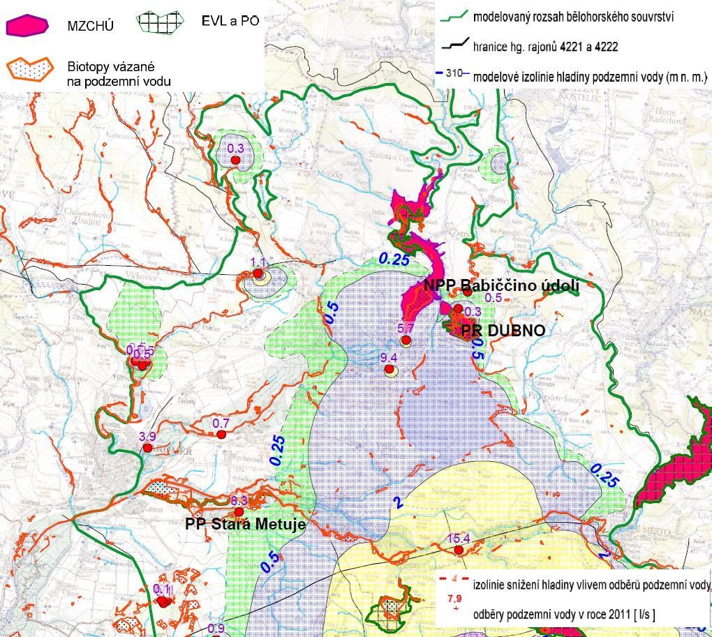 Obrázek 9-1 Snížení hladiny odběry a chráněné biotopy v HGR 4221 TĚŽBA SUROVIN V HGR 4221 se nyní neprovozuje žádná průmyslová těžba pevných hornin, pouze příležitostné výlomy prachovců bělohorského