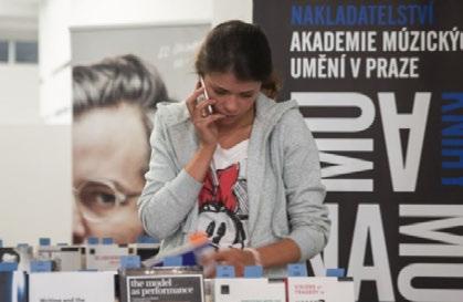 vzdělání pozvali na teatrologickou