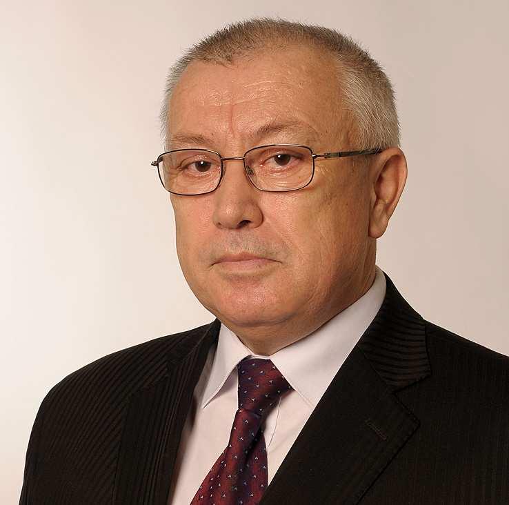 Komisia výstavby, ŽP a verejného poriadku: predseda: Jozef Barna, členovia: Ing. Martin Strmeň, Ing. Peter Štefanko, Ing. Branislav Kulich, tajomník: Ing. Vlasta Štefániková.