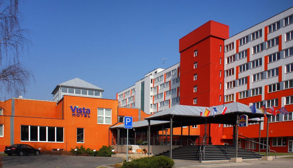 Ubytování BEST WESTERN Hotel Vista**** Kpt. Vajdy 3046/2, 700 30 Ostrava - Zábřeh, Česká republika http://www.hotelvista.cz Tel.: +420 597 221 111 Mob.