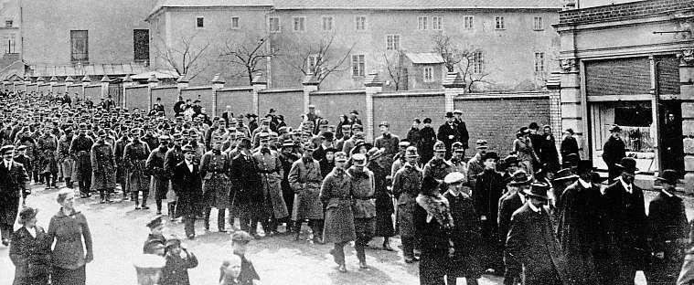 2 11. května 2018 Ústecko aděčínsko Rebelství zdědil po předkovi Herec Leoš Noha má vkrvi geny po vůdci Rumburské vzpoury Františku Nohovi.