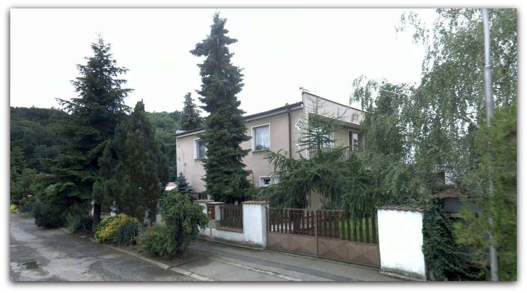 ) číslo: CS/DD/28/17 Dražebník vyhlašuje touto dražební vyhláškou dražbu dobrovolnou elektronickou, a to na základě návrhu insolvenčního správce: LIQUIDATORS v.o.s., Praha 2, Slezská 2033/11 (dále jen dražba).