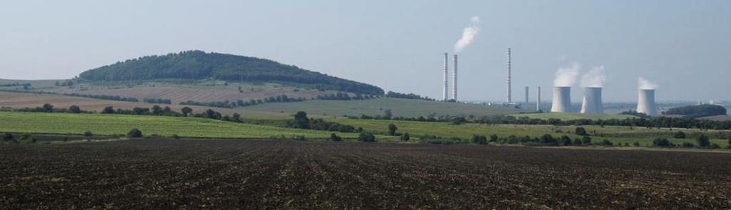 I když dosahuje nadmořské výšky 354 m, převyšuje okolní krajinu jen o 20-30 m. Vyskytuje se zde kriticky ohrožený koniklec otevřený stejně jako řada dalších chráněných a zajímavých druhů rostlin.
