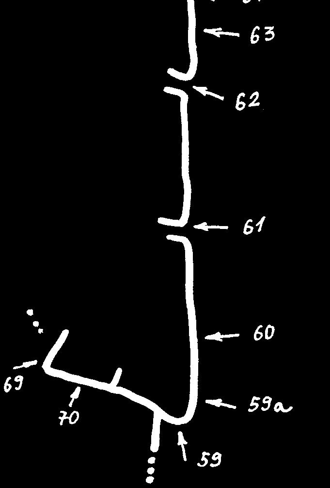 Spárou doprava pod převislý kout, pře-krok v.t. do jeho levé části a touto přes vklíněný blok na římsu a doprava přes stupeň na vrchol. K.Bělina - A.Zavadil 30.9.1968 62.Arkýř +.